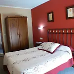 La Casona De Cardes Hotel *
