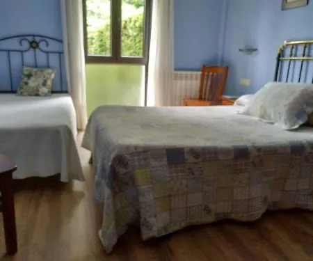 La Casona De Cardes מלון *