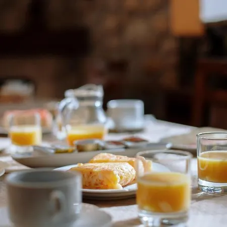 La Casona De Cardes Szálloda