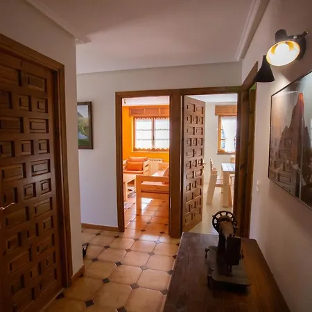 La Casona De Cardes *