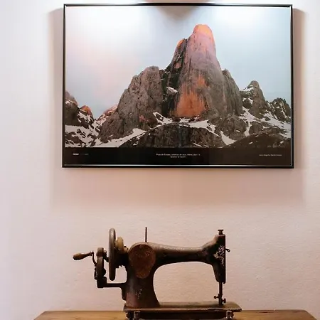 La Casona De Cardes Szálloda