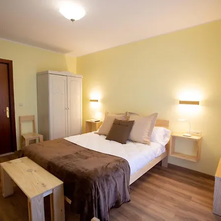 La Casona De Cardes *