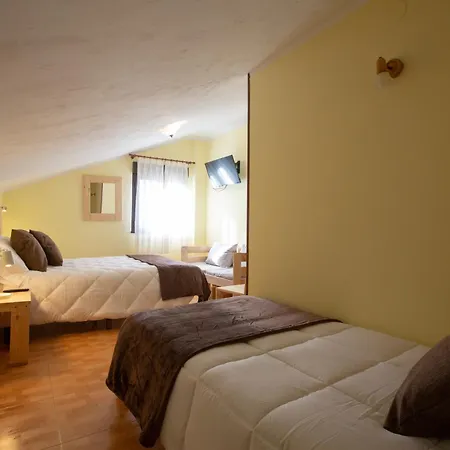 Hotel La Casona De Cardes *