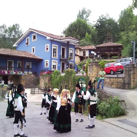 La Casona De Cardes מלון Onís