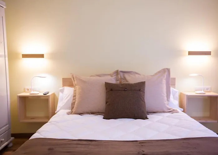 La Casona De Cardes Hotel