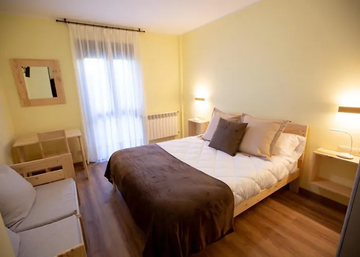 La Casona De Cardes Hotel *