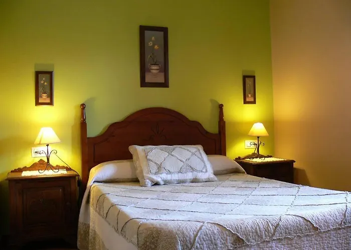 Hotel La Casona De Cardes *