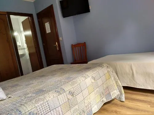 La Casona De Cardes Hotel *