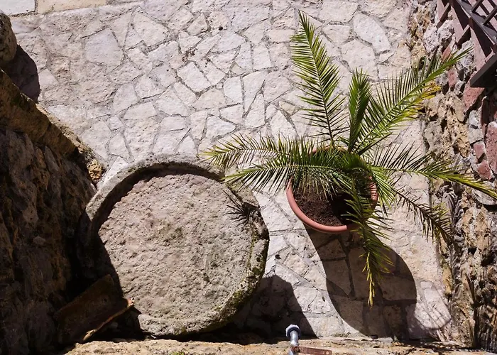 Hotel La Casona De Cardes *