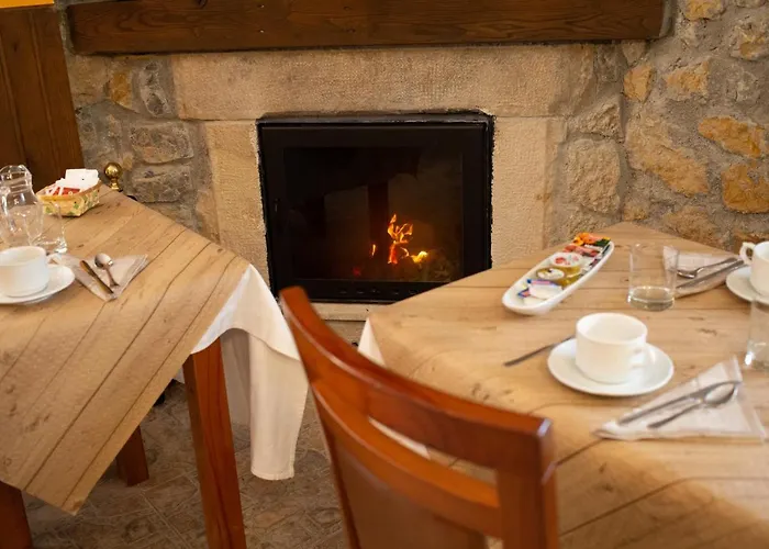 Hotel La Casona De Cardes Onís