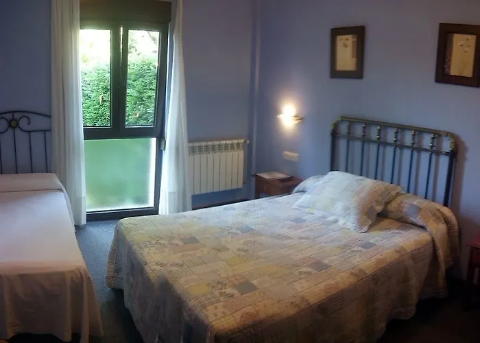 La Casona De Cardes Hotel *